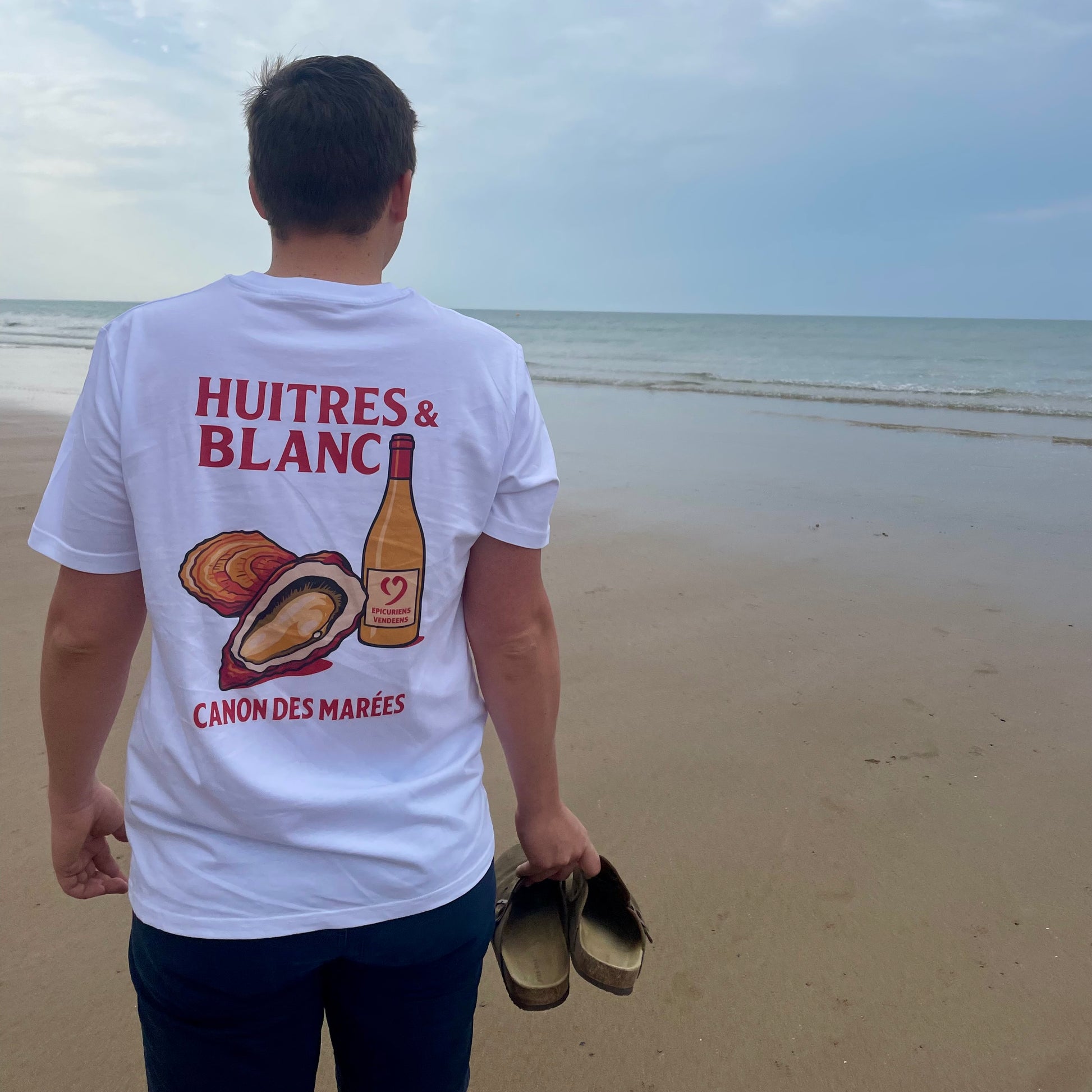 T-shirt Unisexe à Manches Courtes – Apéro Huîtres & Vin Blanc